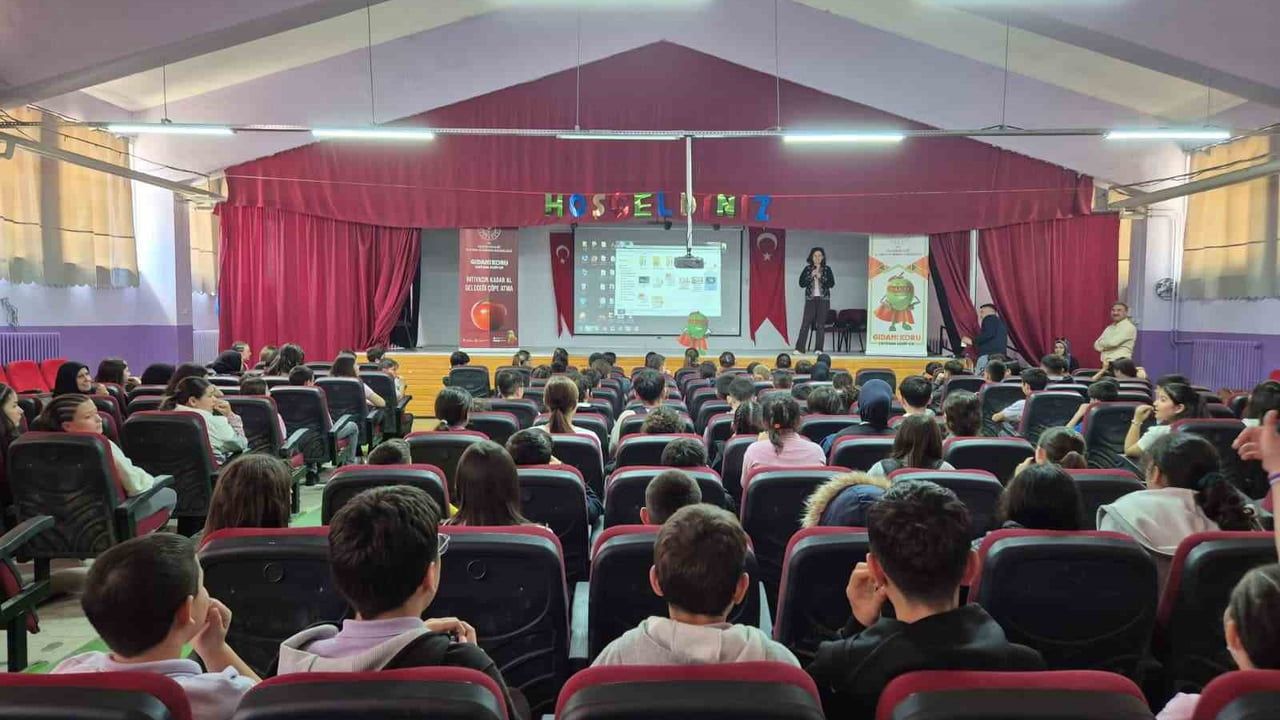 Vezirhan Ortaokulu'nda 127 öğrenciye gıda güvenliği eğitimi