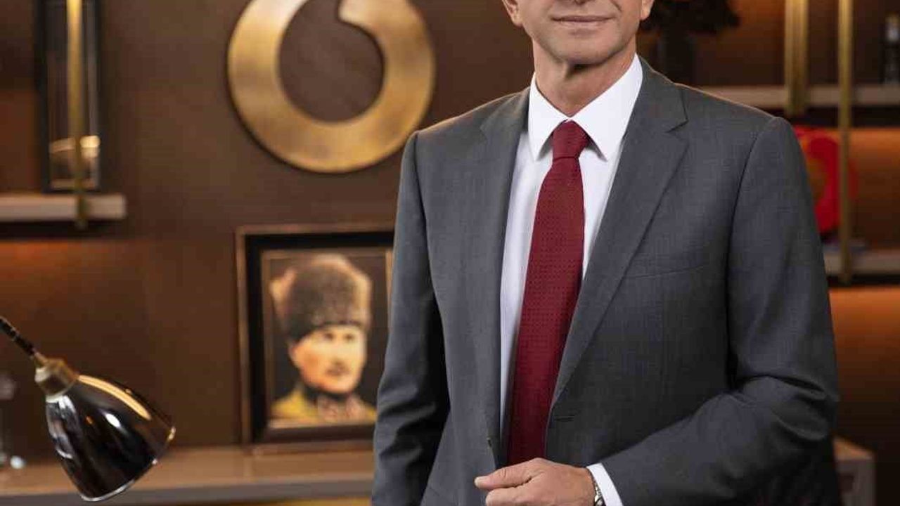 Vodafone Türkiye 2025-26 Mali Yılı: Servis Gelirleri %45,2 Artışla 144,8 milyar TL’ye Ulaştı