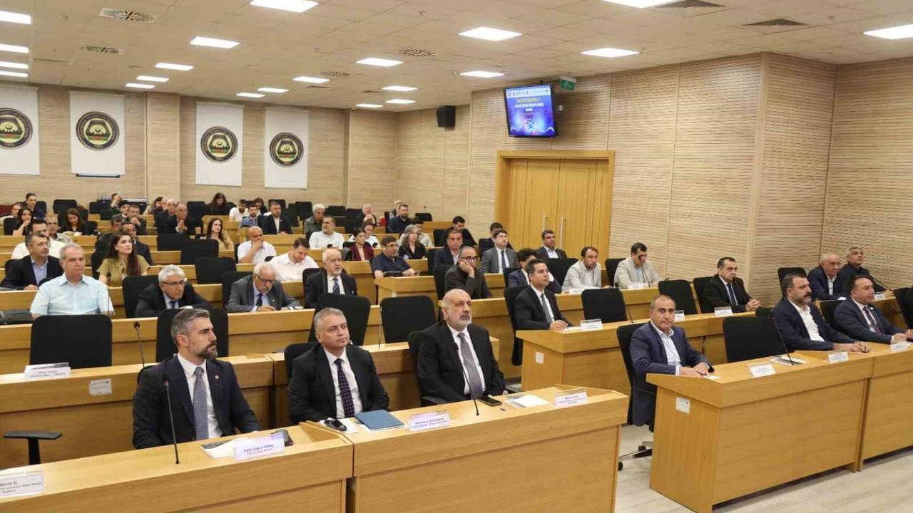 Yalçınkaya: Doğrudan ihracat kapıları açılırsa Diyarbakır’ın ihracatı 1 milyar dolara çıkabilir