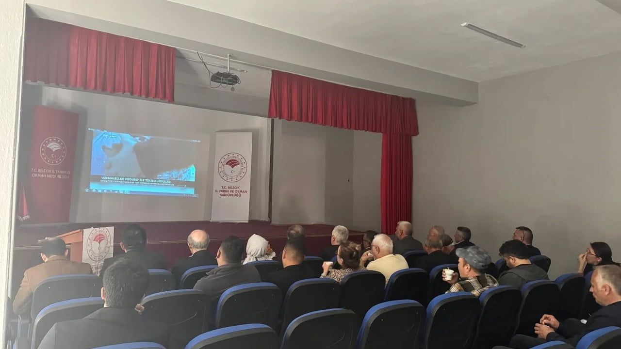 Yenipazar’da 17. Etap 'Kırsal Kalkınma Yatırımları Destekleme' programı yatırımcılara tanıtıldı