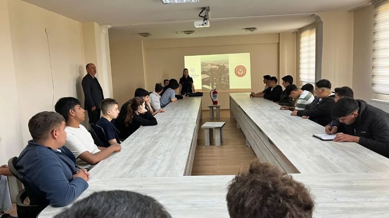 Yenipazar MESEM’de öğrenci ve öğretmenlere yönelik yangın ve acil durum tatbikatı