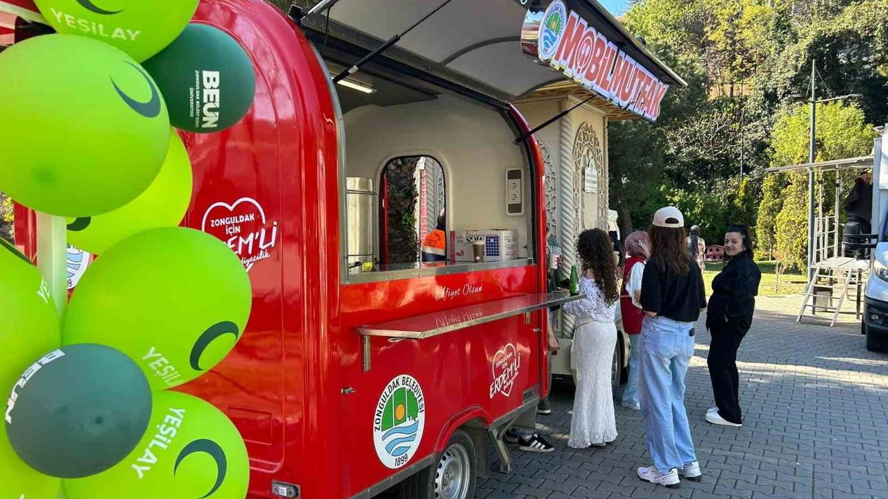 Yeşilfest 7-8-9 Mayıs'ta Zonguldak'ta Gençlerin Katılımıyla Tamamlandı; Yeşilay Başkanı Nail Altıntaş'tan Teşekkür