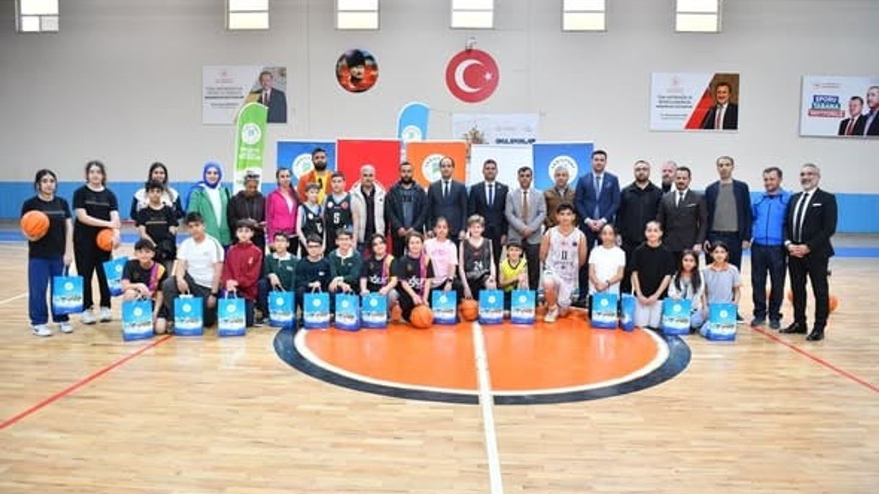 Yeşilyurt Okullararası Basketbol Turnuvası tamamlandı: Dostluk ve rekabet ön planda