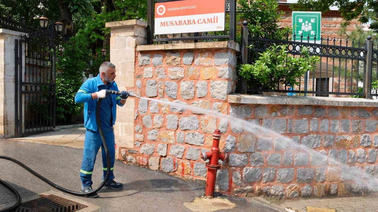 Yıldırım Belediyesi: 'Boğa yakalama timi' ile Kurban Bayramı hazırlıklarını tamamladı