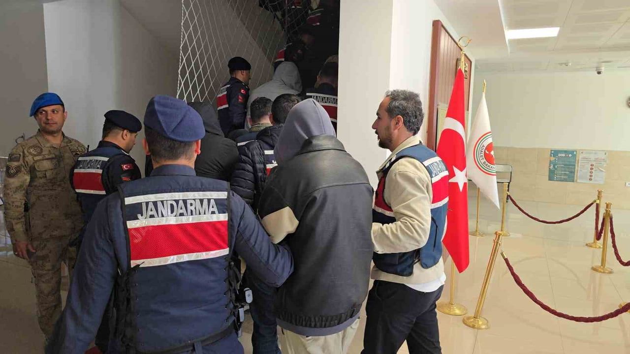 Yozgat merkezli 9 ilde dolandırıcılık operasyonu: 14 gözaltı, 980 milyon lira hesap hareketi