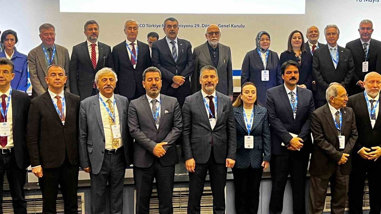 Yusuf Tekin: UNESCO Genel Kurulu'nda her öğrenciyi eşit fırsat ve kaliteli eğitimle geleceğe hazırlama kararlılığı