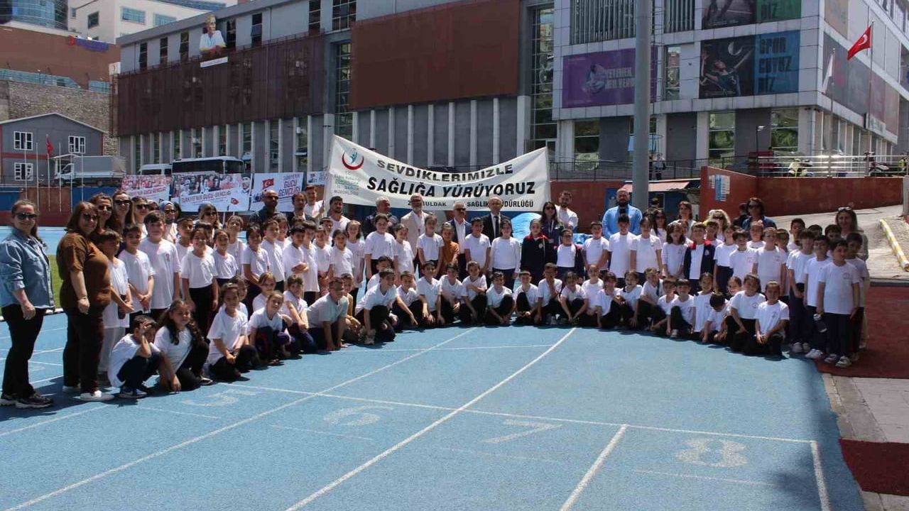 Zonguldak’ta 10 Mayıs Dünya Sağlık İçin Hareket Et Günü: "Sağlıklı ve Hareketli Yaşama Merhaba" yürüyüşü