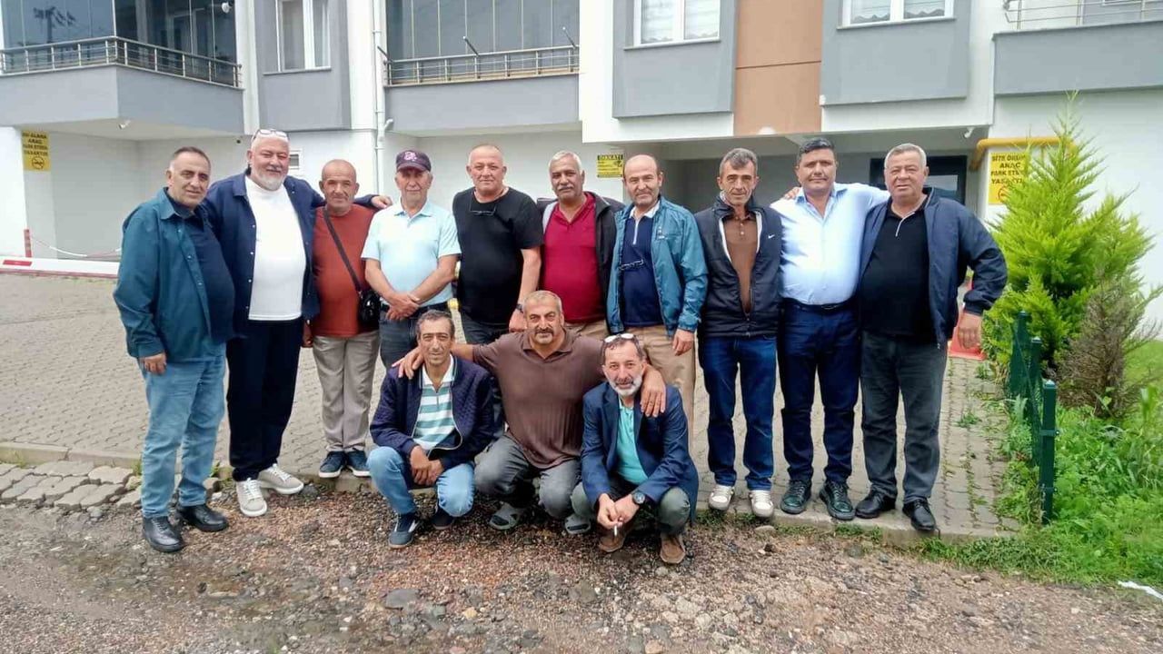 35 yıllık asker arkadaşları Fatsa'da yeniden buluştu