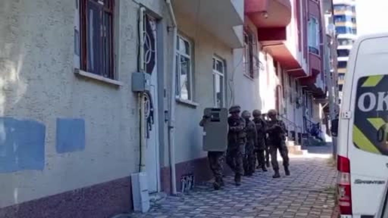 54 ilde sosyal medyada suç örgütlerini övücü paylaşımlar nedeniyle 258 şüpheli yakalandı