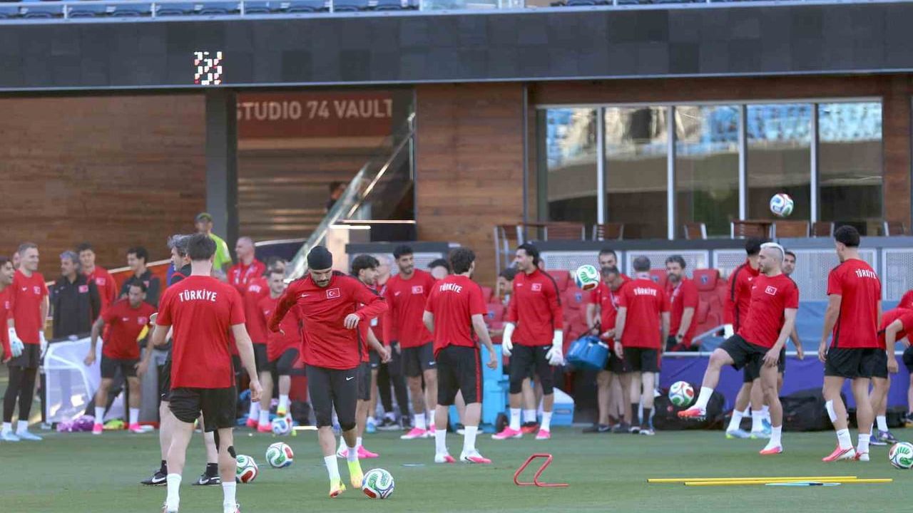 A Milli Futbol Takımı San Francisco'da ilk antrenmanını yaptı