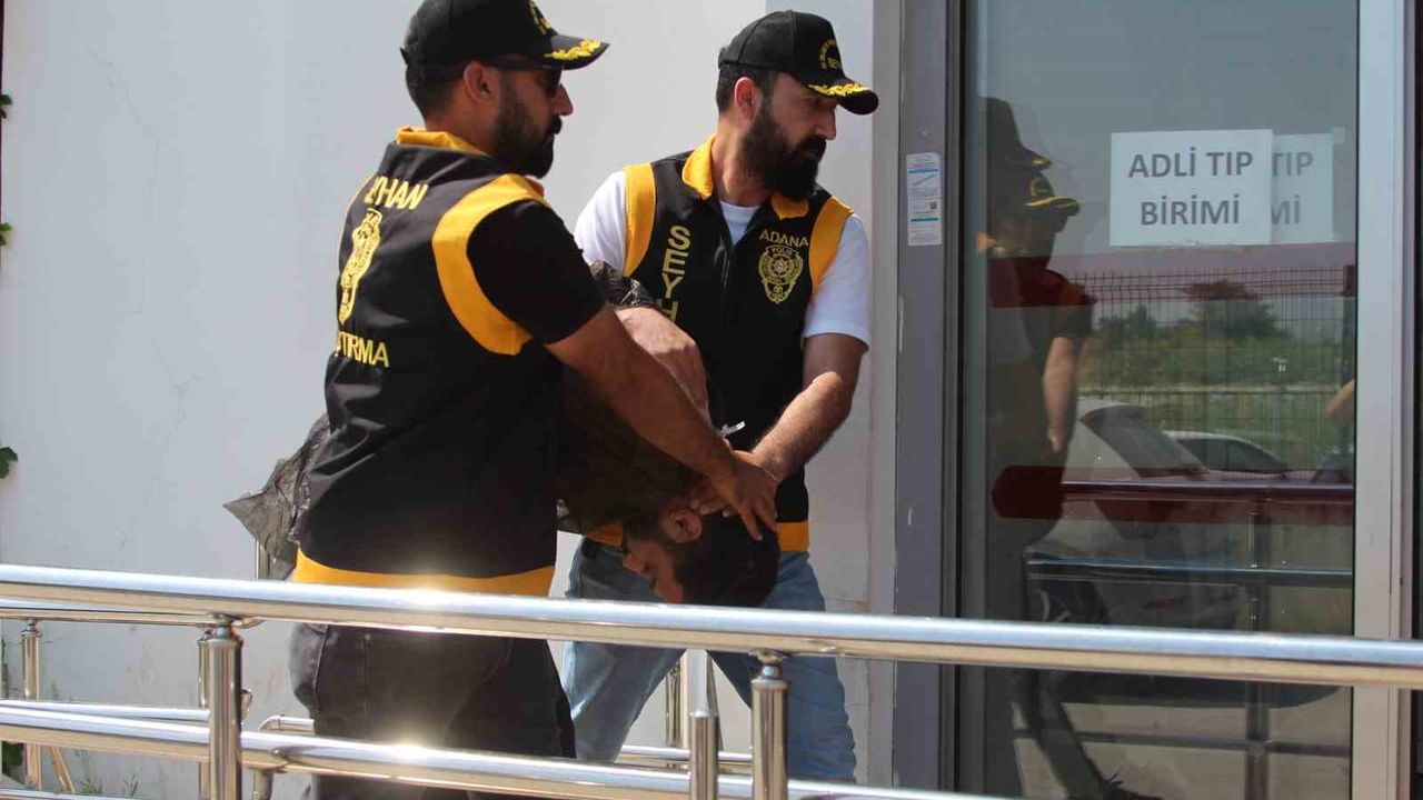 Adana'da Evinin Önünde Bıçaklanan Kadının Saldırganı Tutuklandı: Şüphelinin İfadesi Açıklandı