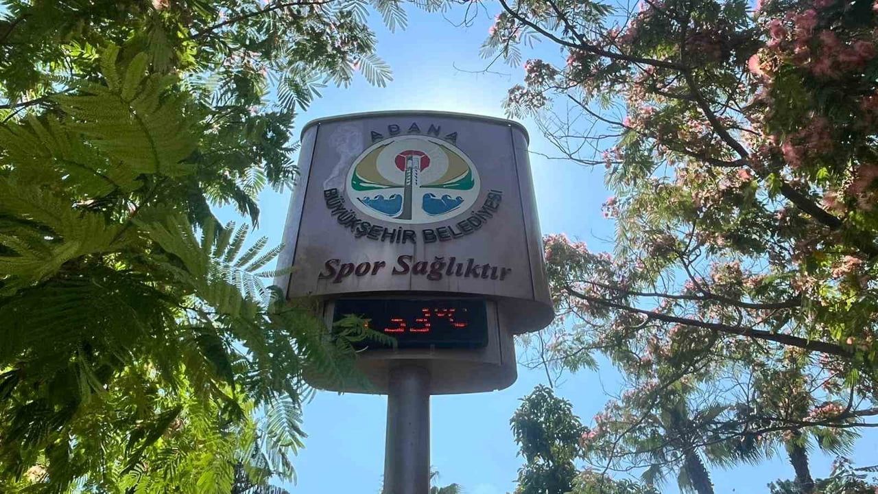 Adana'da Haziran Başında Sıcaklık 33 derece: Vatandaşlar Park ve Bahçelere Akın Etti