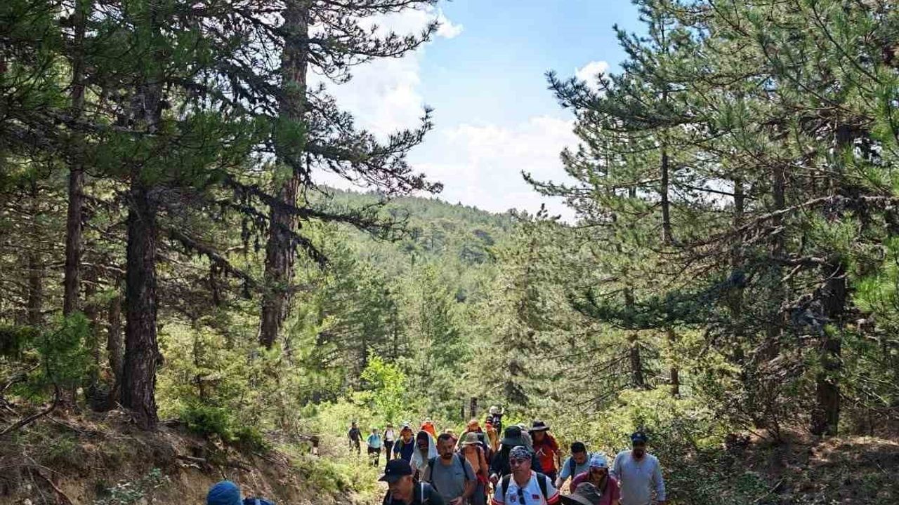 AFDOS, Çukurca'da doğa ve tarih tutkunlarını buluşturdu