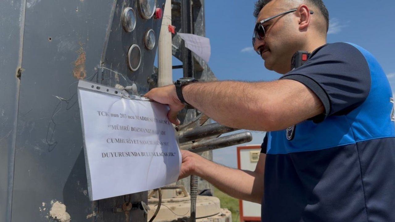Afyonkarahisar Bolvadin'de yanlışlıkla mühürlenen sıcak su kuyusunun İl Özel İdaresi'ne ait olduğu belirlendi