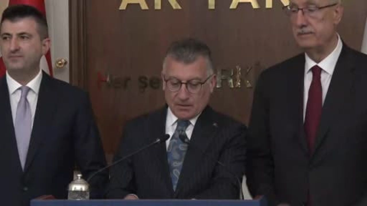AK Parti 17 maddelik MSB ve TSK personel kanunu teklifini TBMM’ye sundu