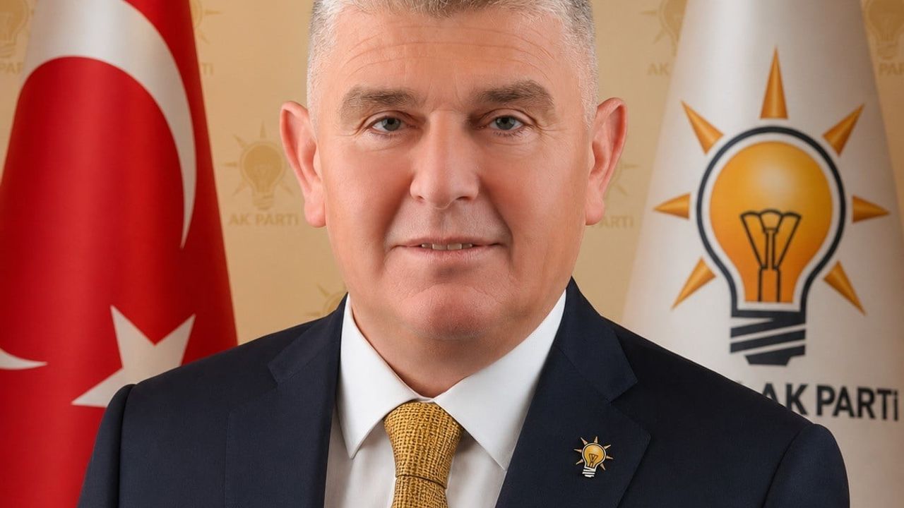AK Parti Çarşamba İlçe Başkanı Ersin Sandıkcı görevinden istifa etti