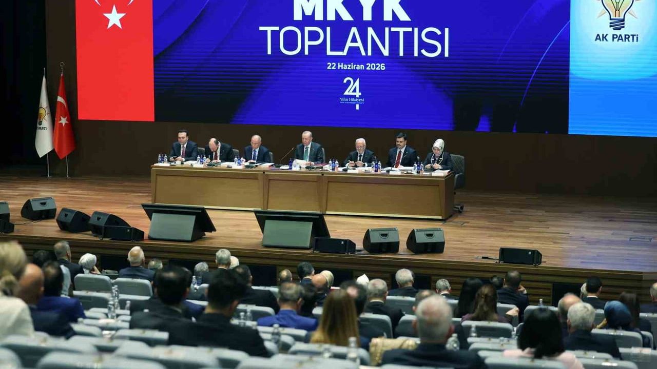 AK Parti MKYK toplantısı başladı