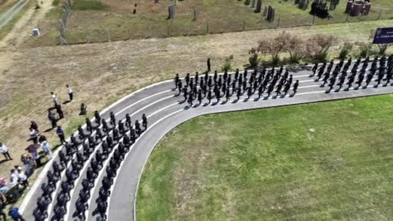 Aksaray POMEM'de 485 kadın polis adayı mezun oldu