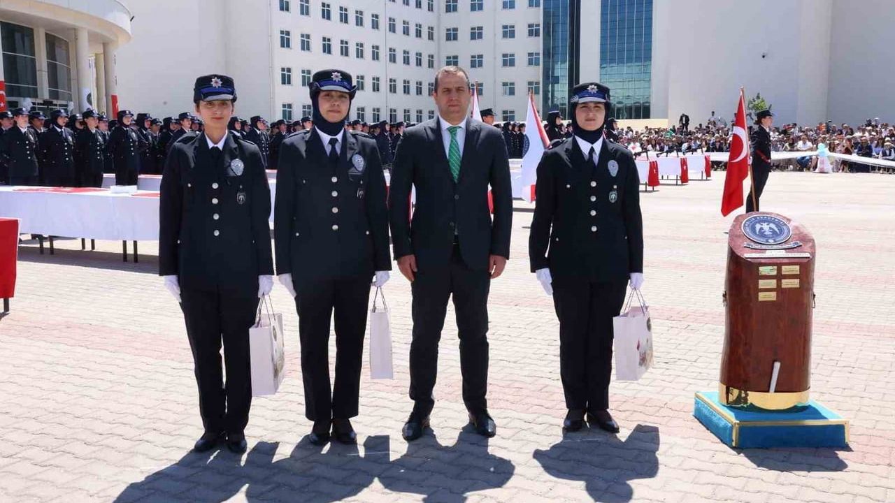 Akyurt Polis Meslek Yüksekokulu'nda 32. dönem mezuniyeti