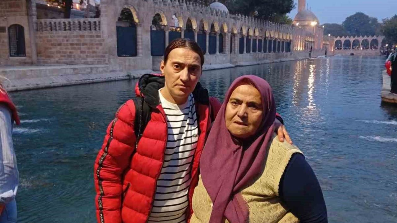 Alanya'da kadın annesinin Ankara'da çöp evde tutulduğunu iddia etti