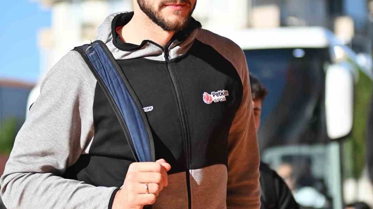 Aliağa Petkimspor, Martynas Sajus ile bir sezon daha anlaştı