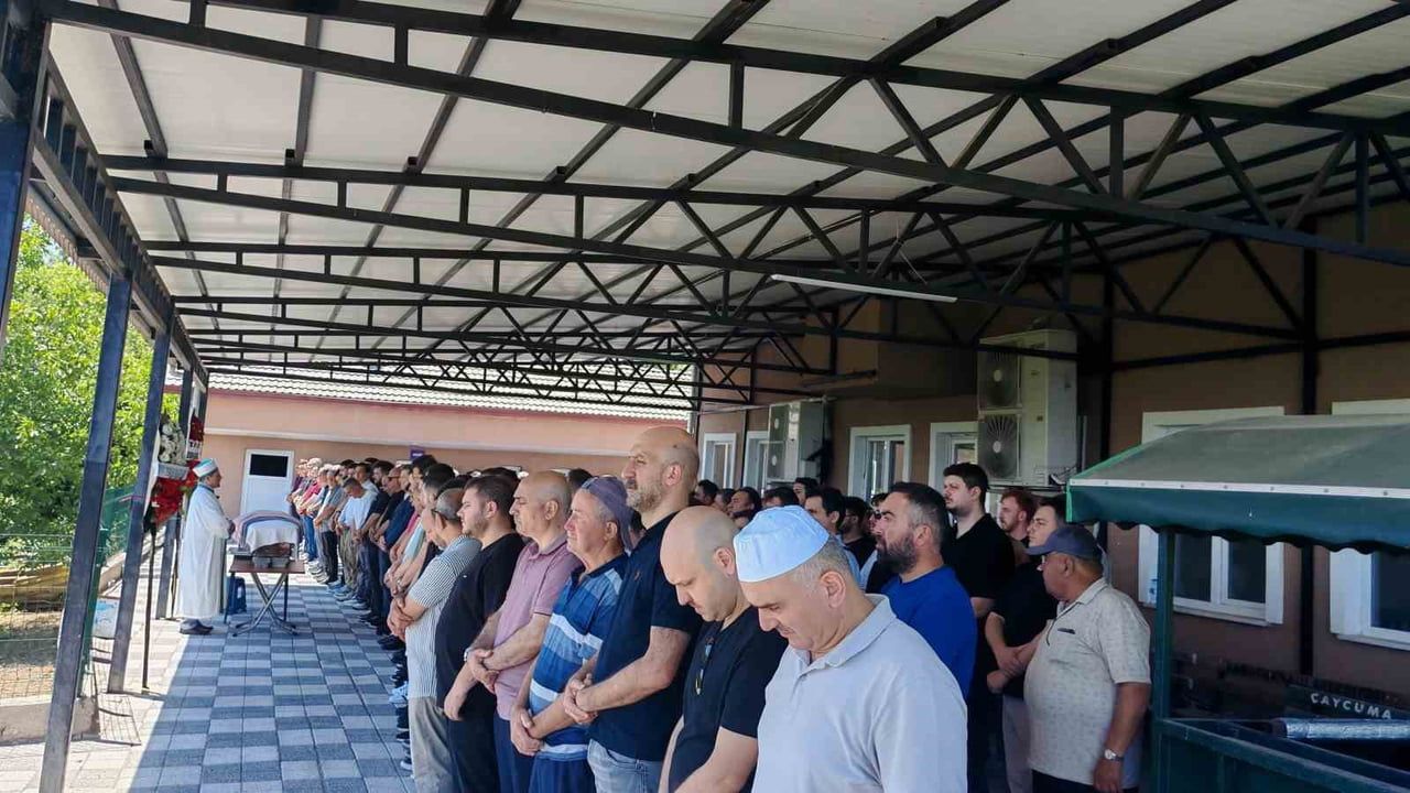 Alper Başören, Karaman mevkiindeki motosiklet kazasında yaşamını yitirdi; Çaycuma’da toprağa verildi