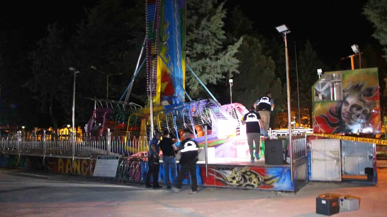 Amasya’da lunapark kazasında 20 yaşındaki çalışan hayatını kaybetti, 2 kişi tutuklandı
