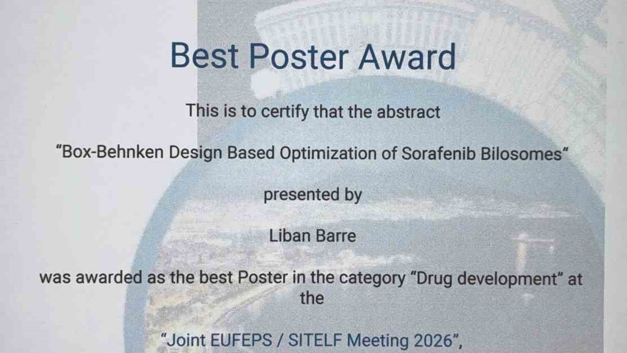 Anadolu Üniversitesi, Napoli'de 'İlaç Geliştirme' Kategorisinde 'En İyi Poster' Ödülünü Kazandı