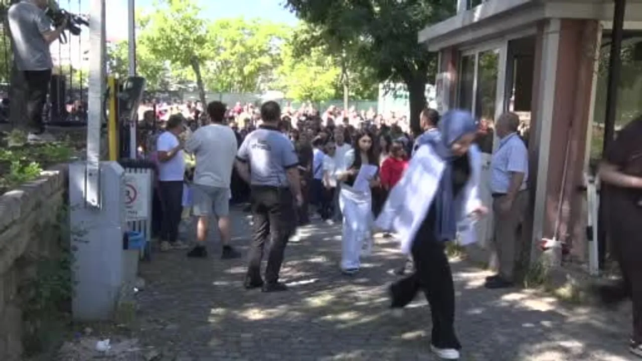 Ankara'da YKS heyecanı sürüyor