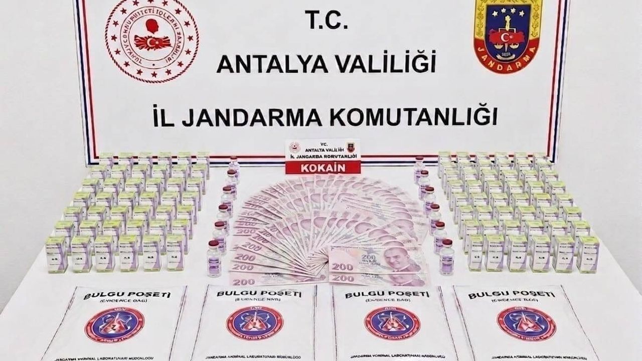 Antalya'da uyuşturucu operasyonunda 15 şüpheli tutuklandı