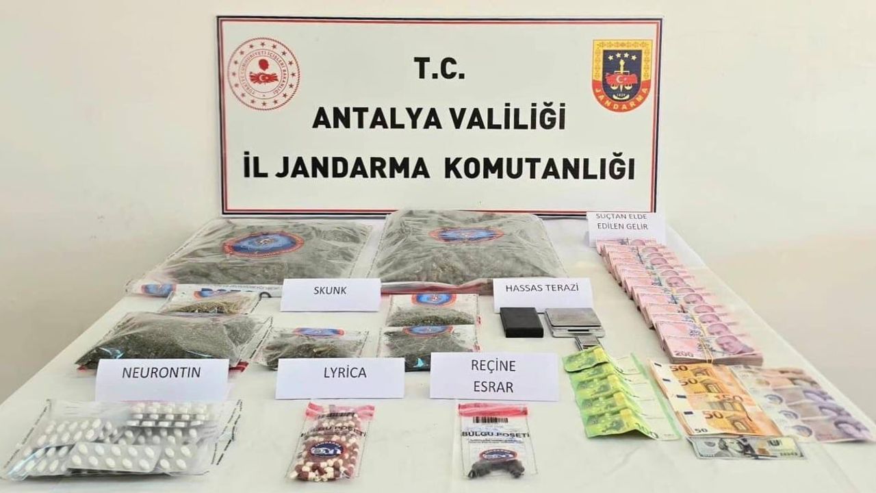 Antalya Döşemealtı'nda Uyuşturucu Operasyonu: 4 Şüpheli Tutuklandı