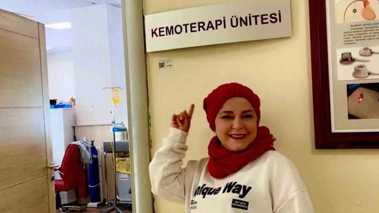 Antalya sokaklarında korna kutlaması: Meme kanserini yenen Esengül Karaman erken teşhisin önemini vurguladı
