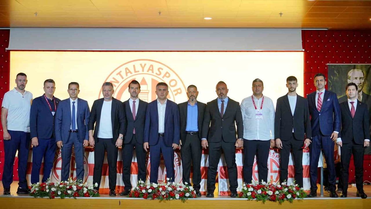 Antalyaspor yönetim kurulunda görev dağılımı belirlendi