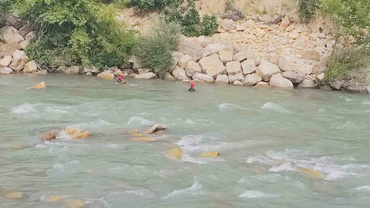 Arama çalışmaları Alara Çayı'nda kaybolan genç için yarın devam edecek