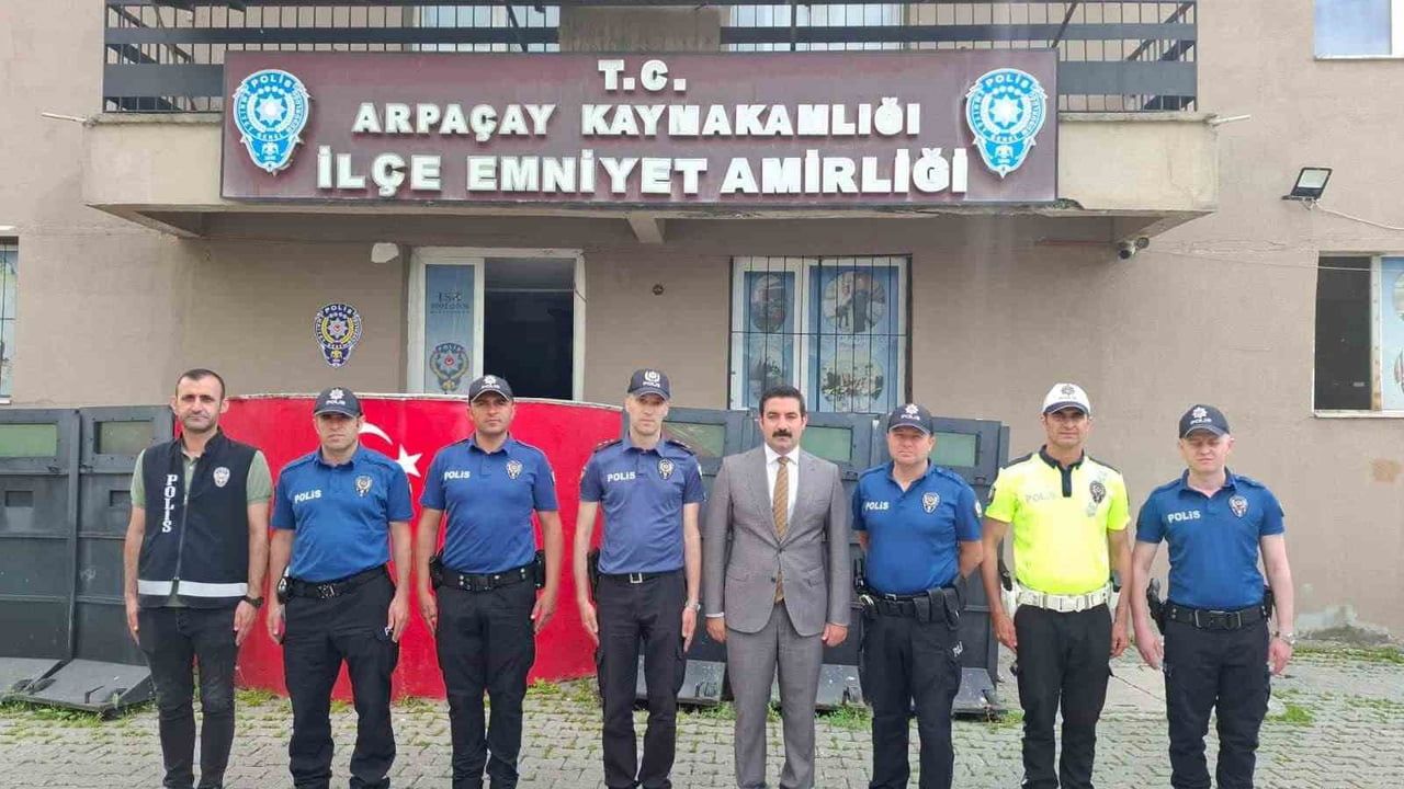 Arpaçay kaymakamı Akköz'den kurumlara veda ziyareti