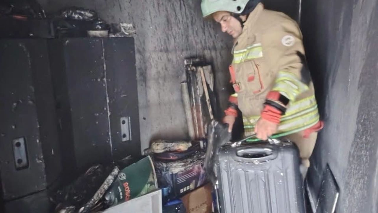 Arsuz'da evin depo bölümünde çıkan yangın söndürüldü