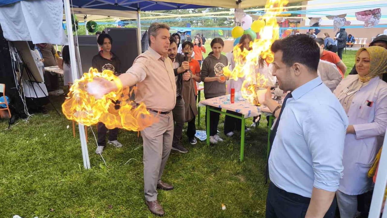 Atatürk Üniversitesi özel vakıf okullarında VakıfFest coşkusu: bilim, sanat ve teknoloji aynı çatı altında buluştu