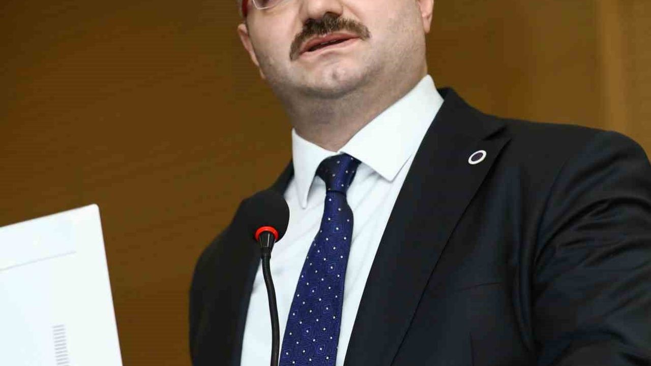 Atatürk Üniversitesi RUR 2026 sıralamasında hem dünya hem Türkiye'de yükseldi