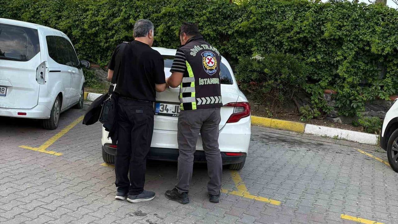 Avcılar'da yol verme kavgası: İki sürücüye toplam 361 bin TL ceza, araçları 60 gün trafikten men edildi
