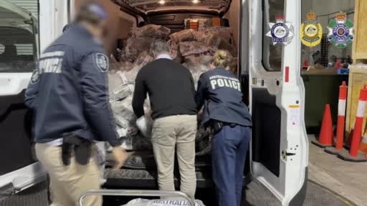 Avustralya tarihinin en büyük uyuşturucu operasyonunda 2.7 ton kokain ele geçirildi