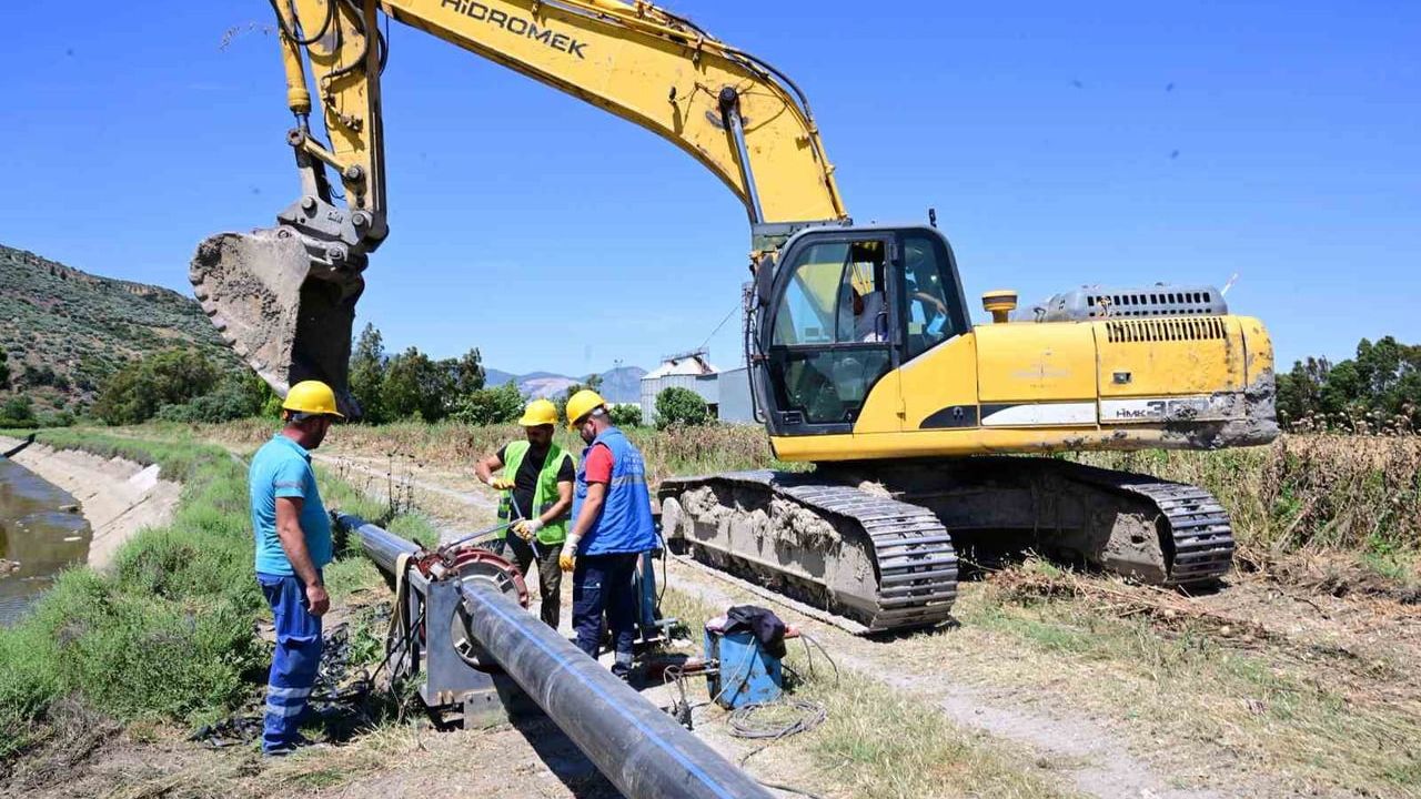 Aydın Büyükşehir'den Söke Yenidoğan'a 8 milyon TL'lik içme suyu isale hattı yatırımı