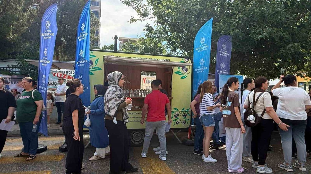Aydın Büyükşehir'den YKS adaylarına sınav günü desteği
