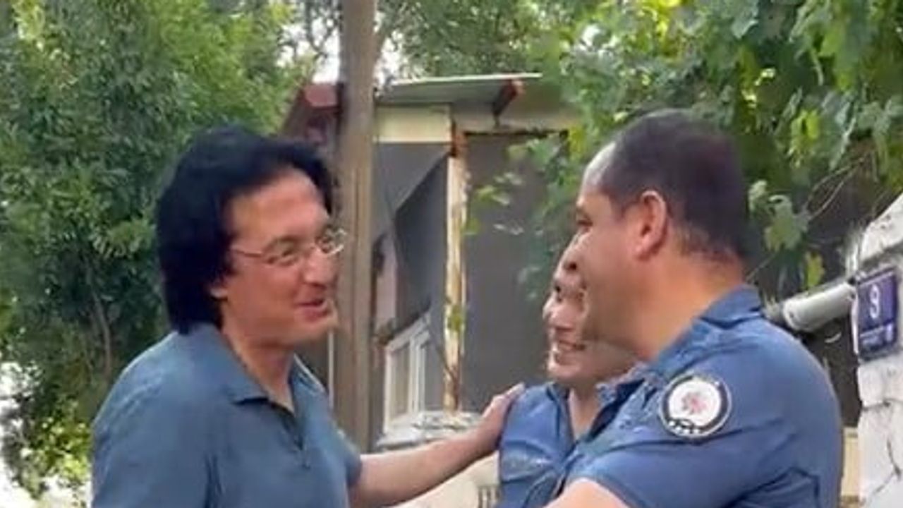 Aydın'da ev sahibi polisi telefon dolandırıcısı sanınca ekipler görüntülü aramayla ikna edildi, mahsur kedi kurtarıldı