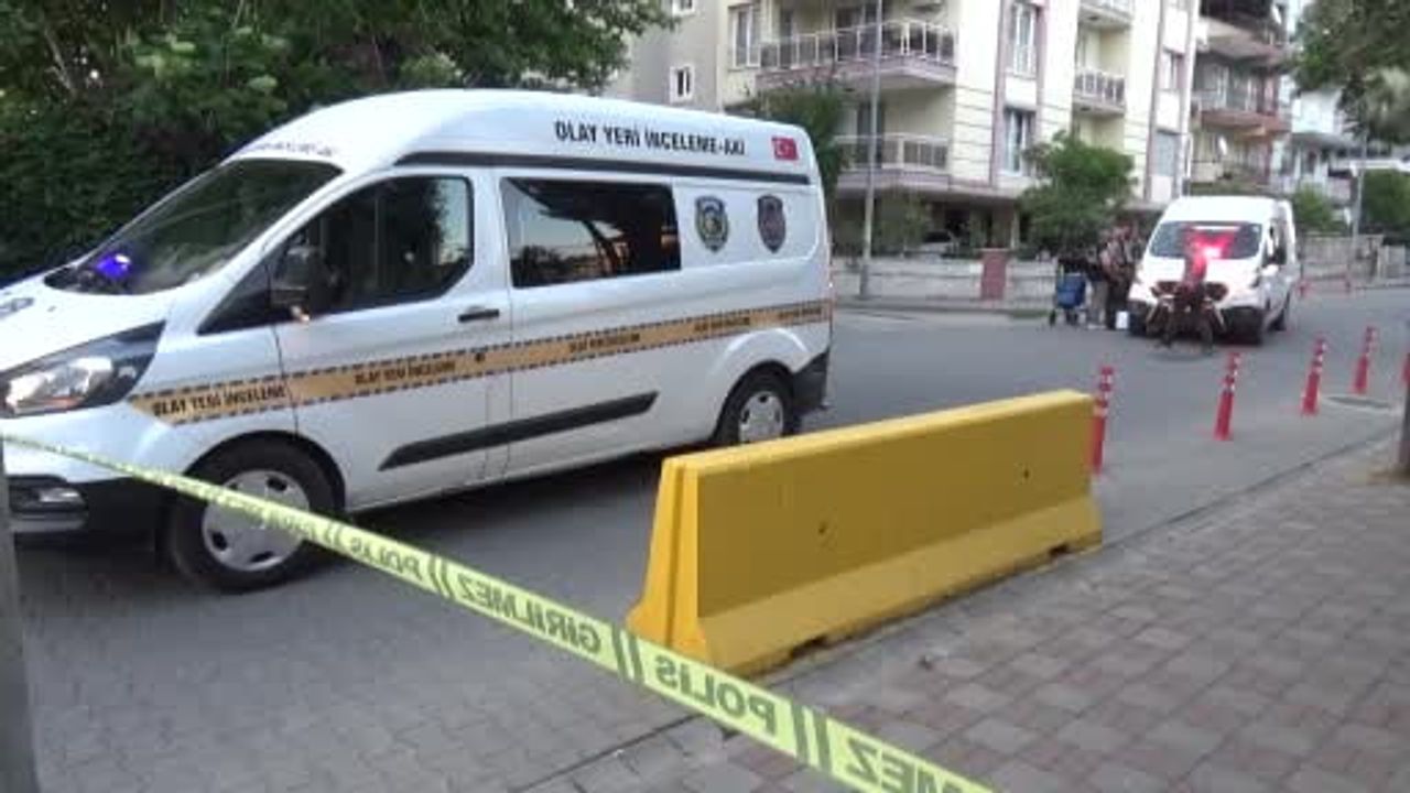 Aydın’da şüpheli valiz fünye ile patlatıldı, boş çıktı