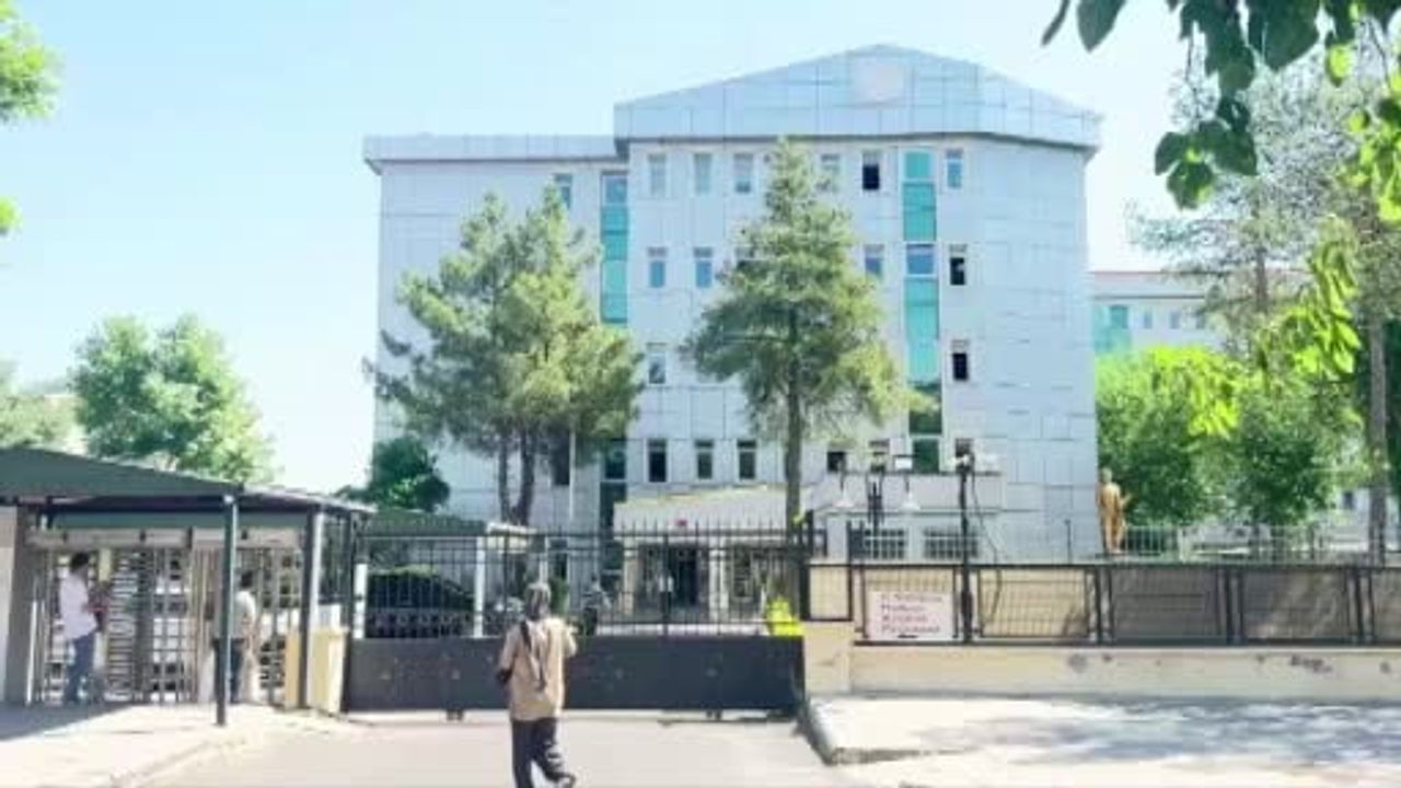 Aynı suçtan iki ilde yargılama: birinde beraat diğerinde tutuklama