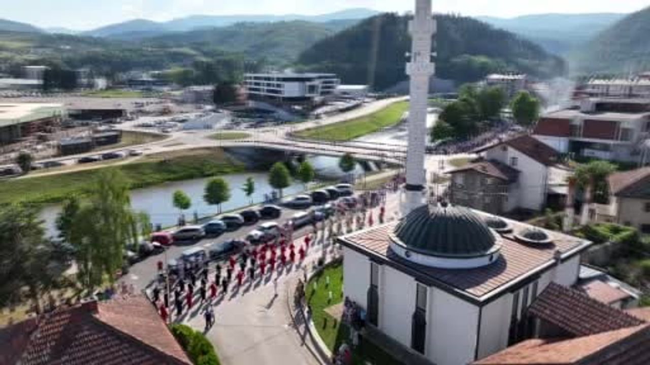 Ayvaz Dede şenlikleri 516. kez binlerce kişiyi buluşturdu