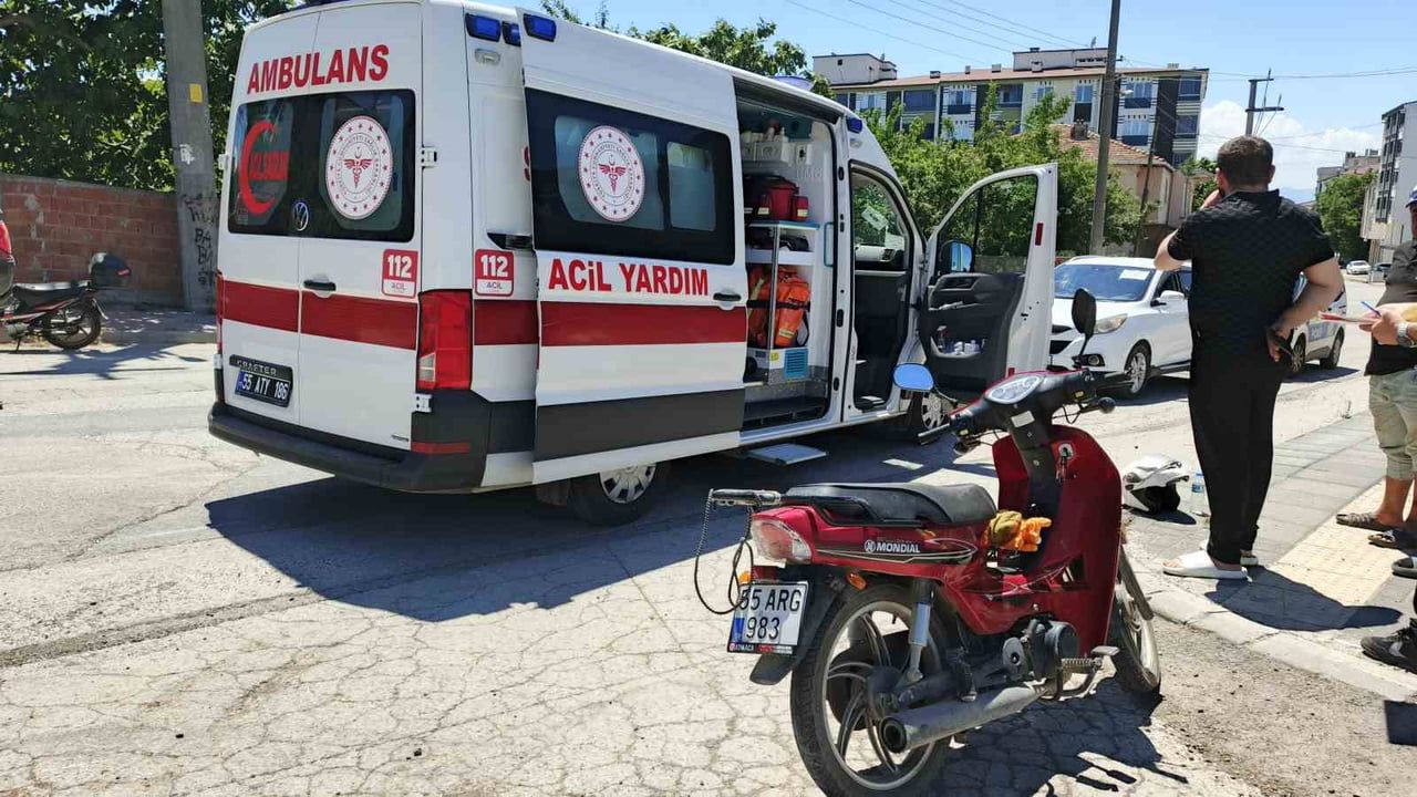 Bafra’da motosiklet sürücüsü yaralandı