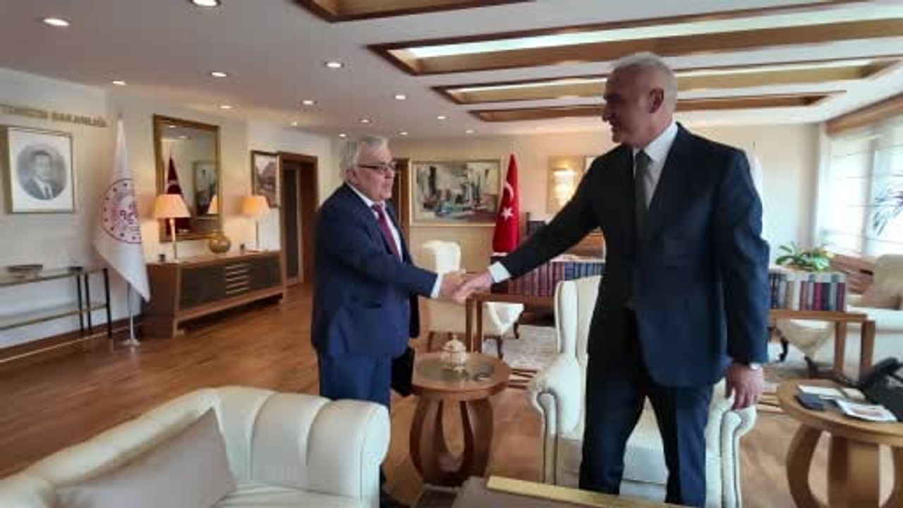 Bakan Ersoy, Rusya'nın Yeni Ankara Büyükelçisi Sergey Verşinin'i Ağırladı — Turizm ve Kültürel İş Birliği Görüşüldü