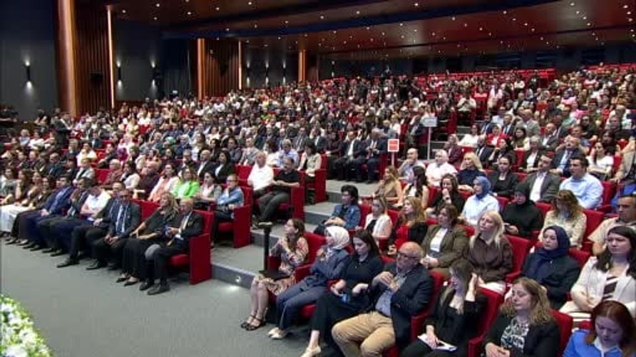 Bakan Göktaş: aile değerlerini reyting malzemesine dönüştürenlerle mücadelemiz sürecek
