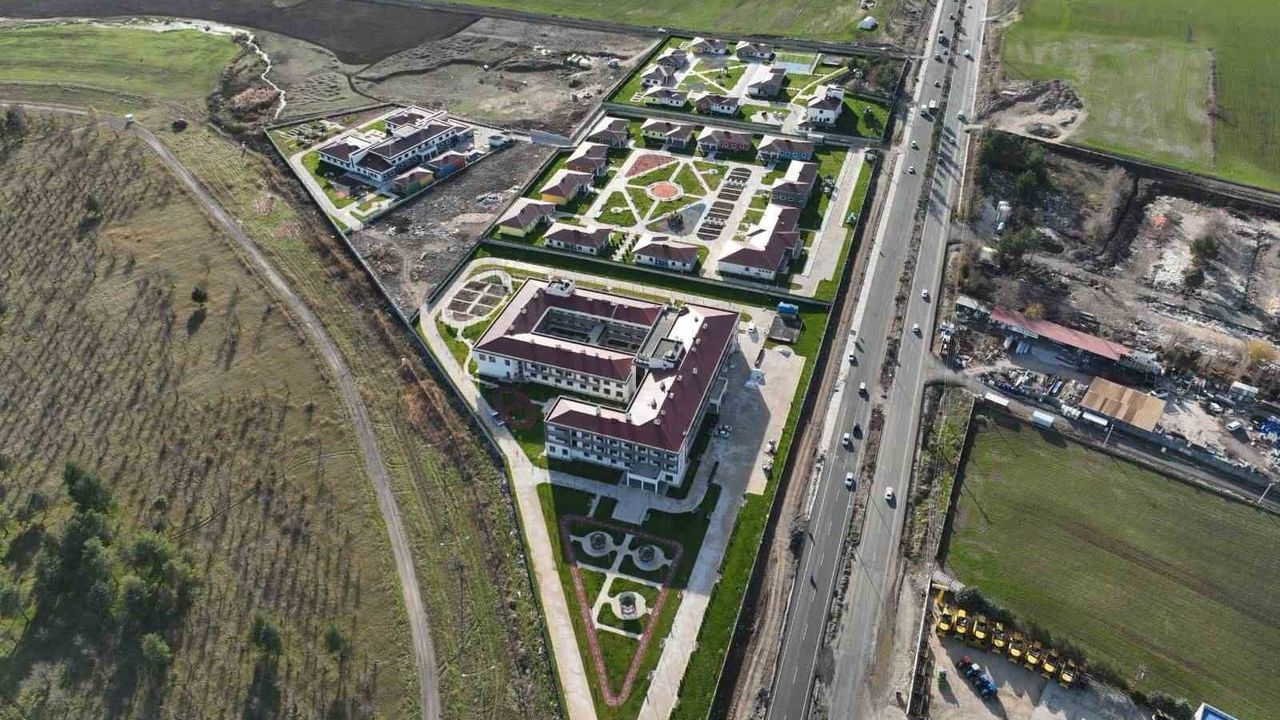 Bakan Göktaş Diyarbakır Sosyal Hizmet Kampüsü'nü İnceledi: Bölgenin İlk Huzurevi ve Çok İşlevli Merkezler